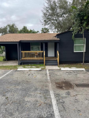 City First Story Apartments & Cottage